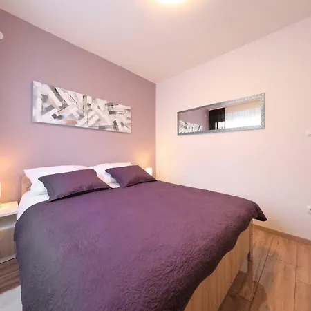 Apartment Angelica *