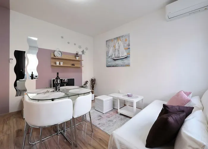 アパート Angelica