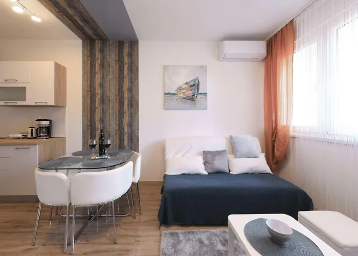 Angelica アパート